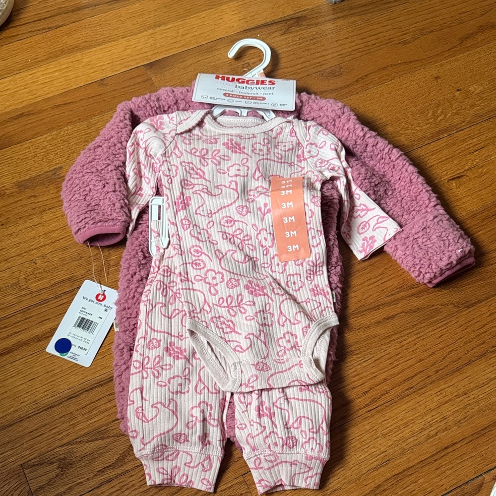 Huggies 3 piece set snow suit 3 month pink NWT